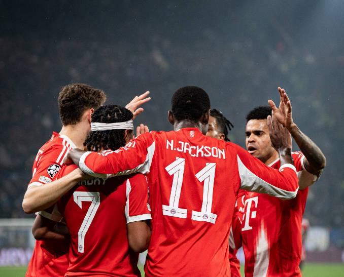 欧冠种子队1/8决赛首回合仅拜仁取胜，其余7队2平5负